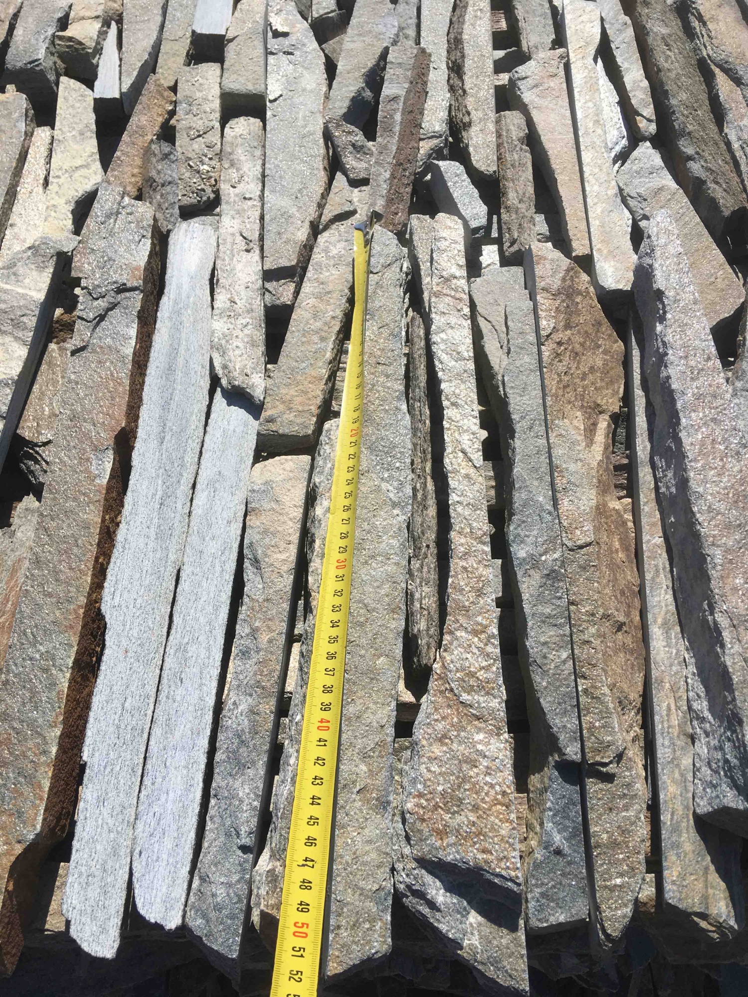 Горбушка златолит мультиколор для облицовки купить в Сургуте