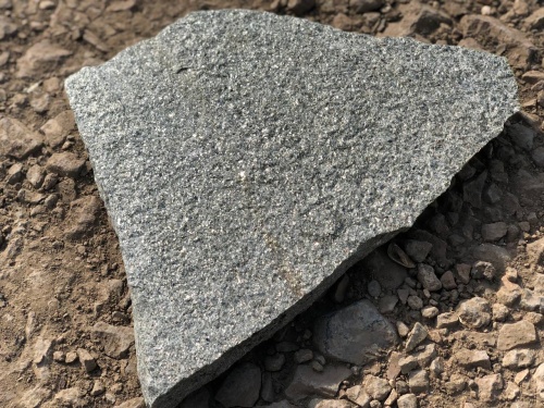 Плитняк златолит Уральский  для фасада купить в Сургуте